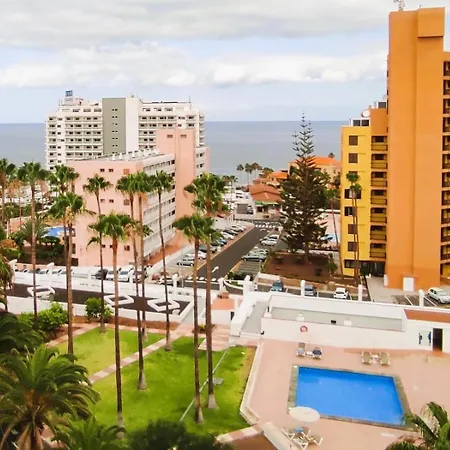 公寓 Pretty Little Penthouse, Sea Front, 2 Pool *