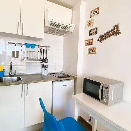 公寓 Pretty Little Penthouse, Sea Front, 2 Pool 美洲海滩